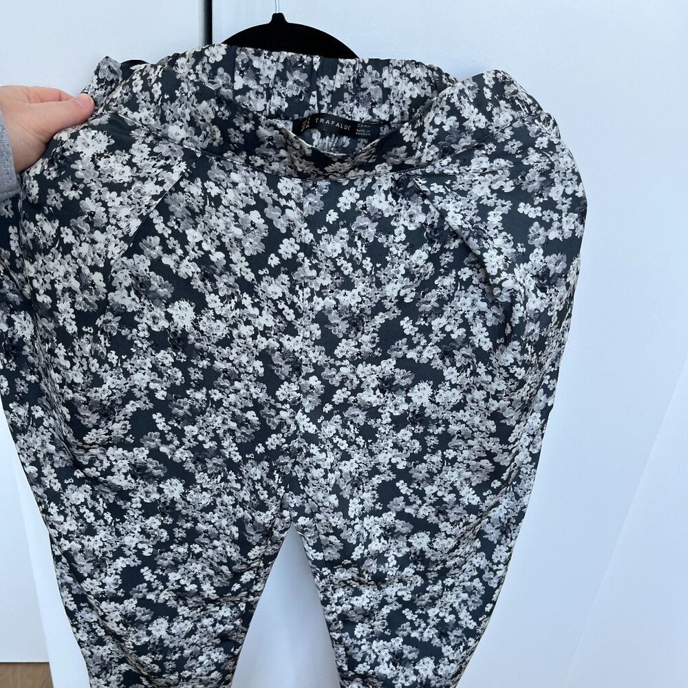 Zara Floral Silky Joggers